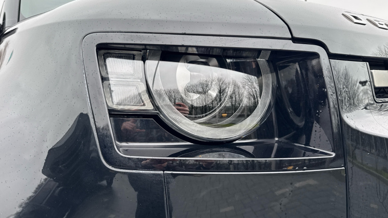 Land Rover Defender 3.0 P400 X 90 3dr Auto Petrol Estate